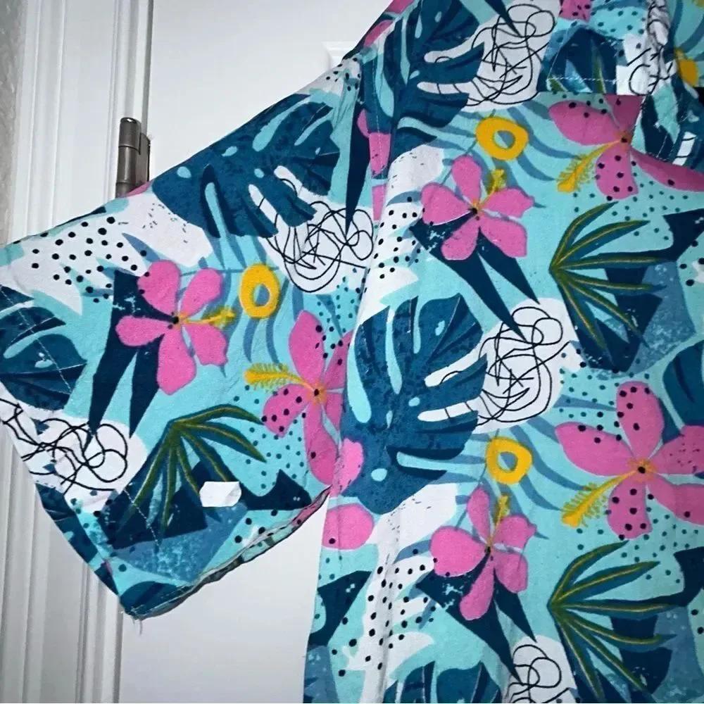 Mediterraneum Tropical Floral Print Button Front Short Sleeve Shirt
